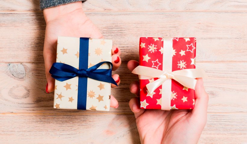 Intercambio de Regalos: ¿Qué regalar en el intercambio de regalos de Navidad?